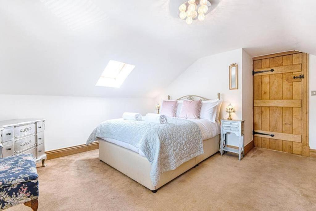 The Barn Holiday home Ammanford
