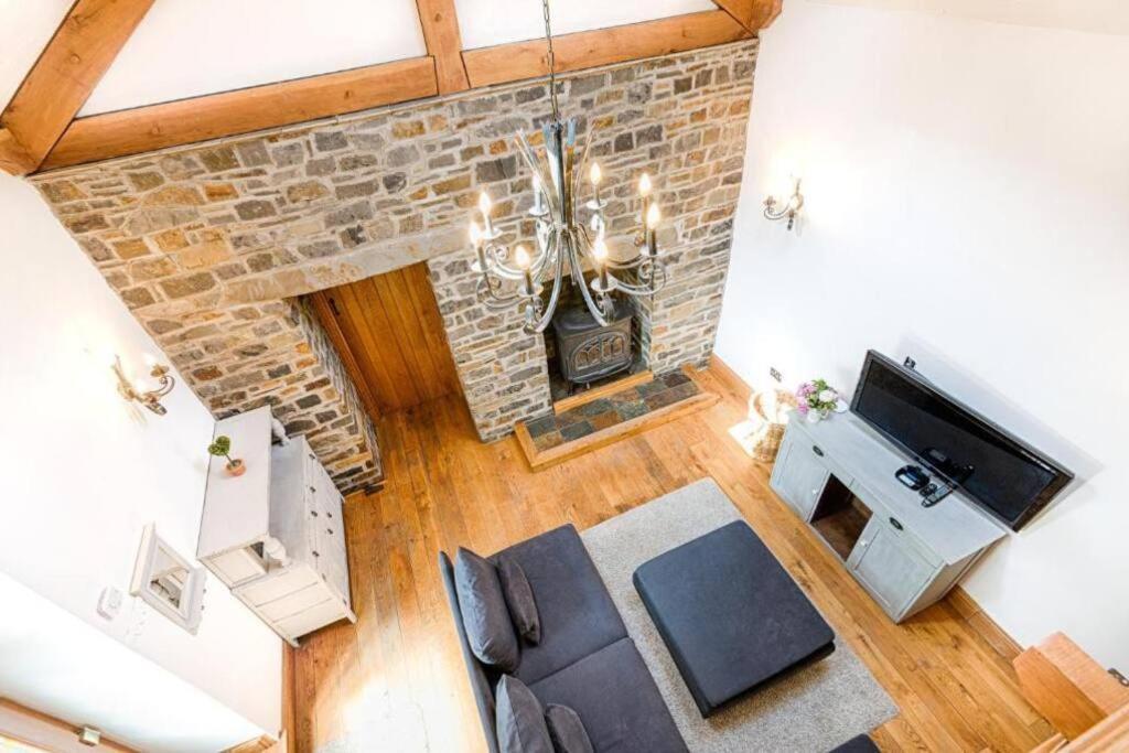 The Barn * Ammanford